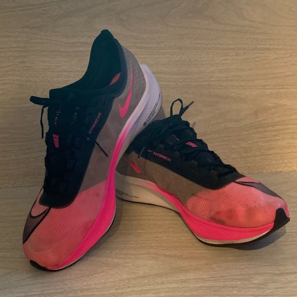 Nike Zoom Fly 3 Athletic Shoes - Picture 8 of 11